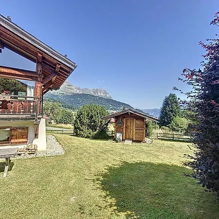 Individuel Avec Garage, Terrasse, Buanderie Et Cuisine Equipee - Fr-1-560-149 Chalet Sallanches