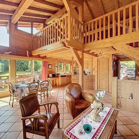 Individuel Avec Garage, Terrasse, Buanderie Et Cuisine Equipee - Fr-1-560-149 Chalet